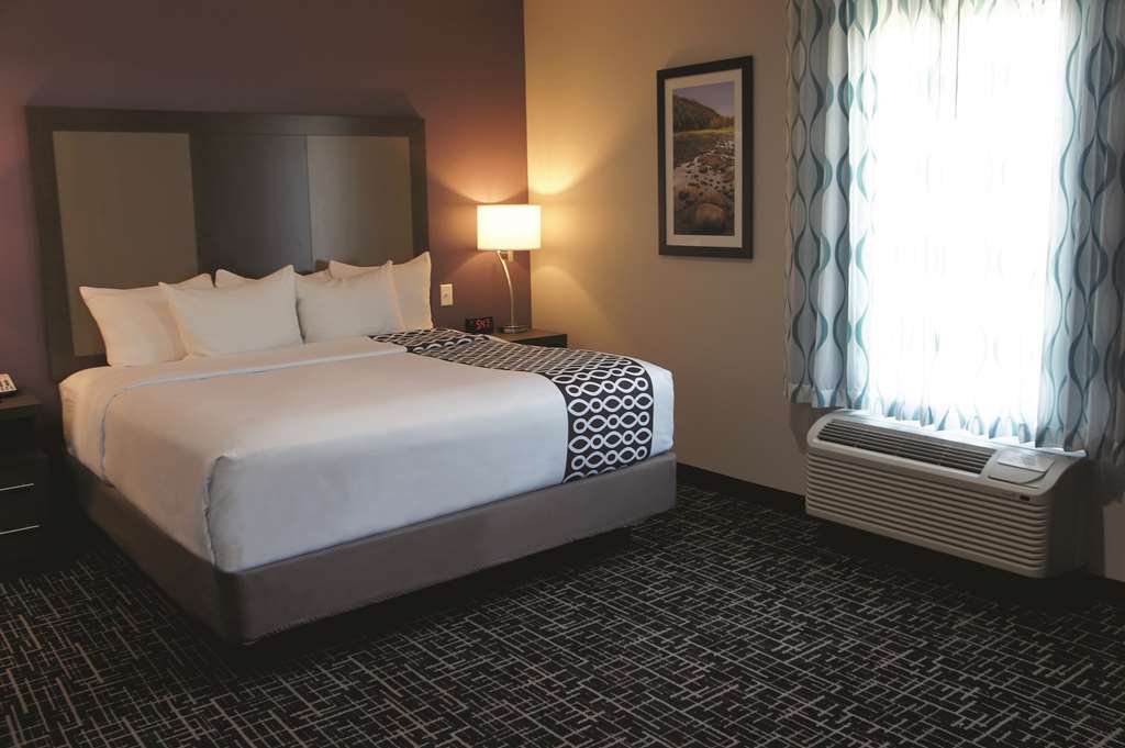 La Quinta By Wyndham Weatherford Ok Room photo